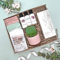 Her Pamper Hamper Gift Box
