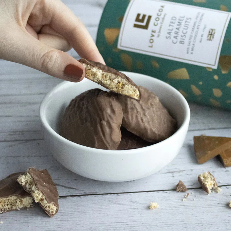 The Prosecco And Treats Gift Box - Image 4